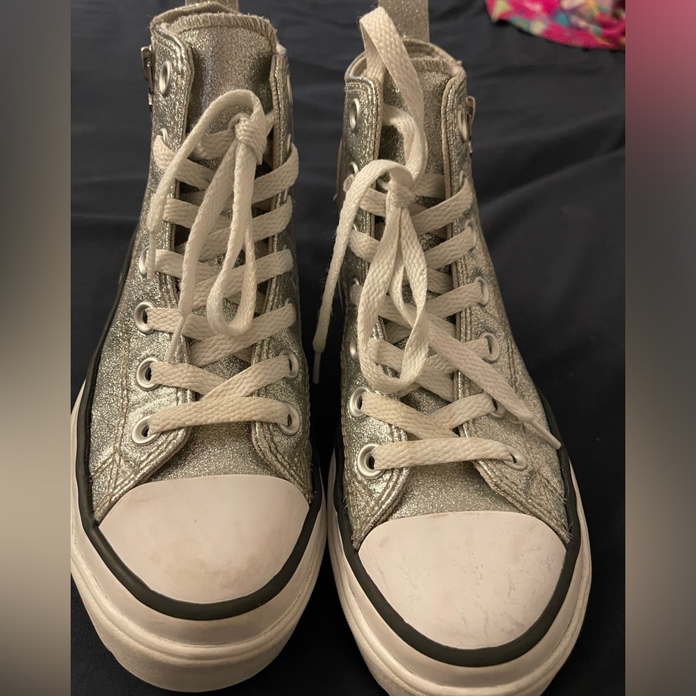 Converse Chuck Taylor Lugged Lift
Sneaker Kid Silver Shoes Casual🤍